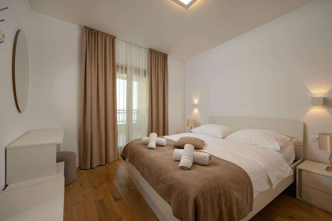 Apartments Lea ポドストラナ エクステリア 写真