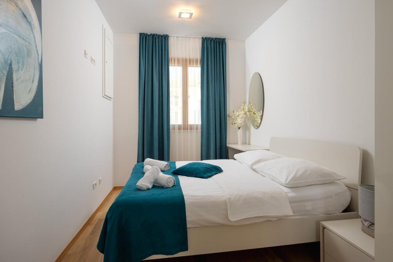 Apartments Lea ポドストラナ エクステリア 写真