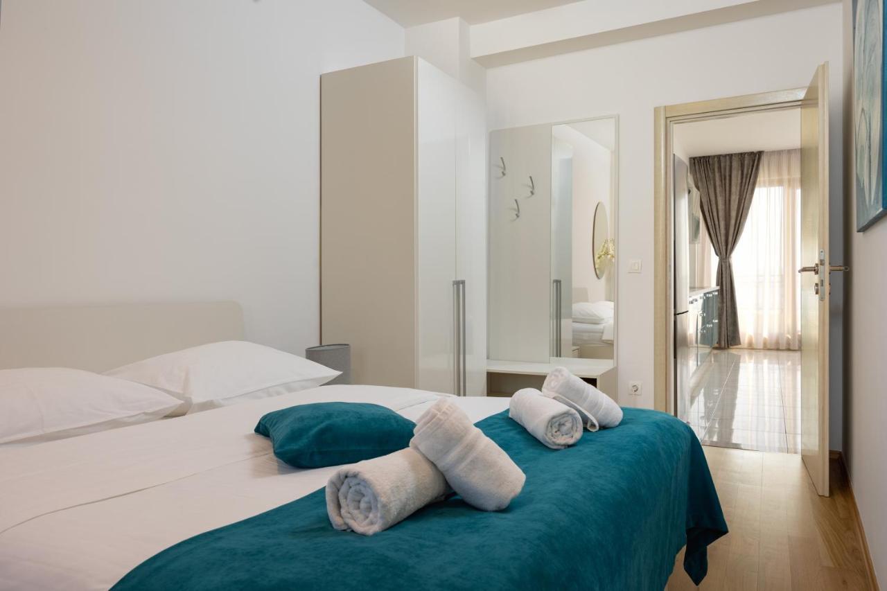 Apartments Lea ポドストラナ エクステリア 写真